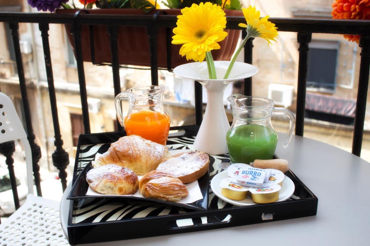 I Benvenuti Al Sud Bed and Breakfast Neapel Exteriör bild